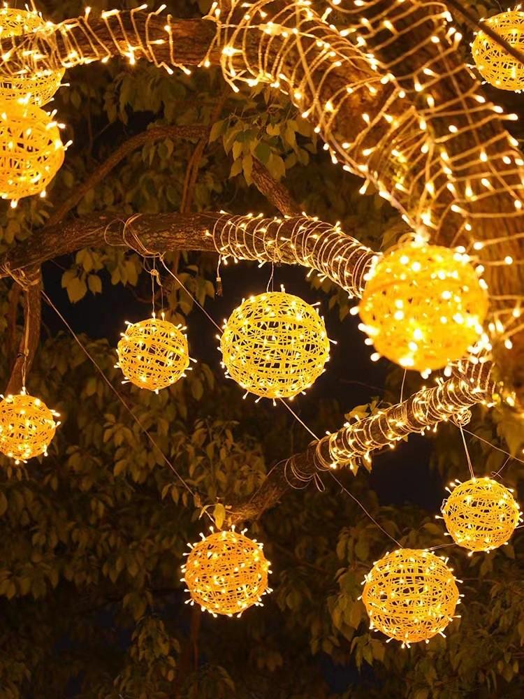 LED Waterproof Outdoor Rattan Ball Lights - Round Hanging Tree Lights Ideal for Courtyard and Christmas Decorations жёлтый