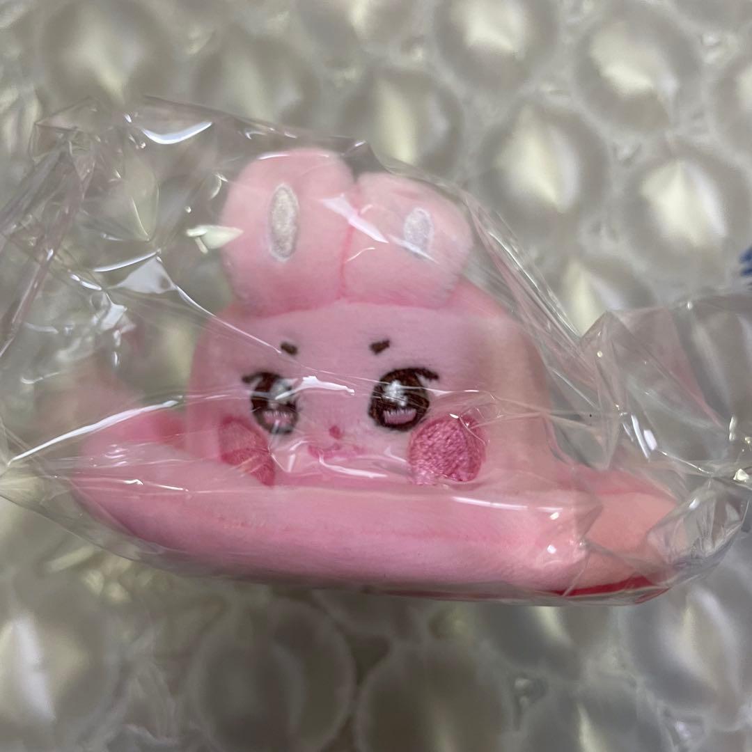 

[USED] ATEEZ ANITEEZ POPUP Bucket Hat Keychain Seonghwa