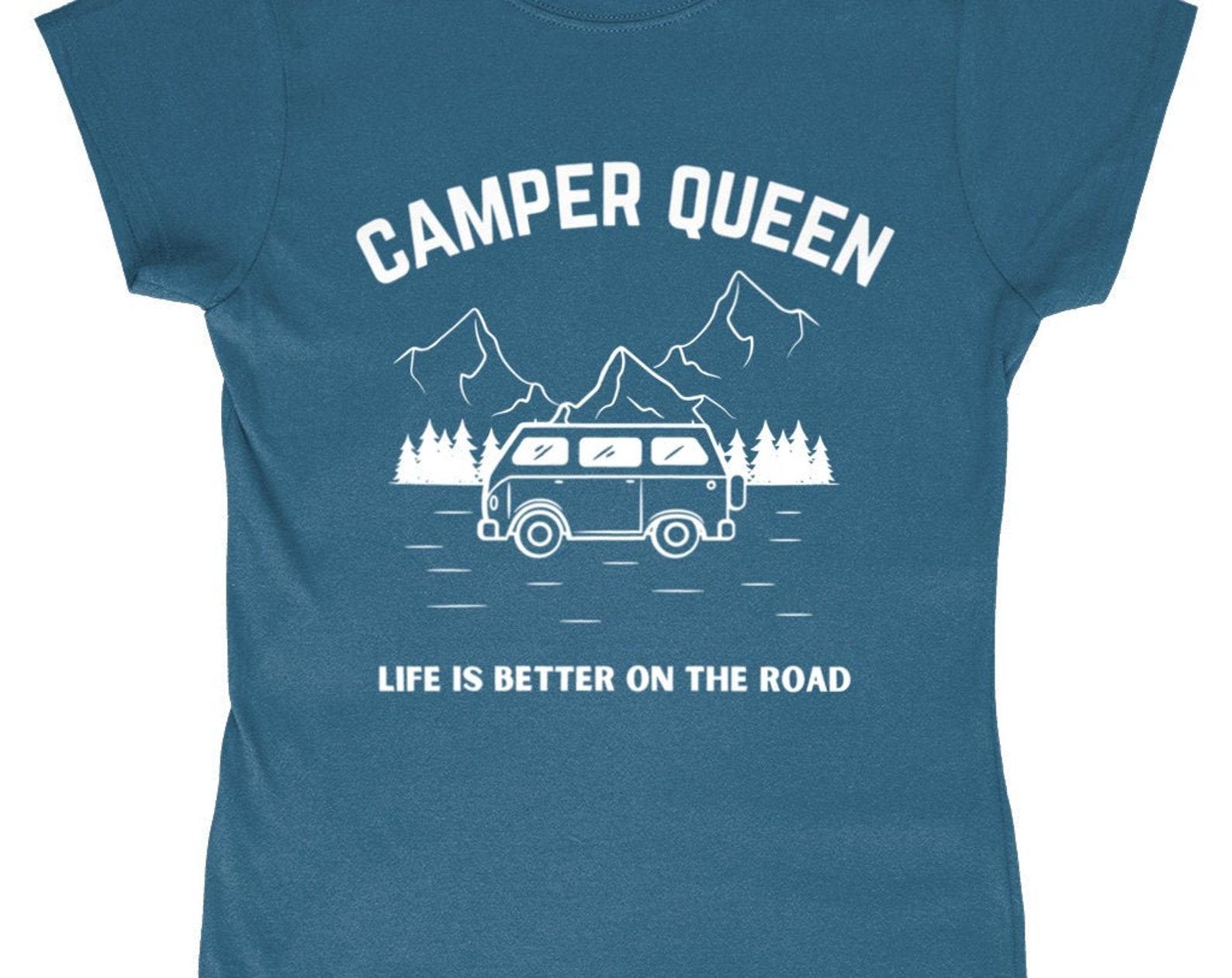 Camper Queen Camping T shirt. Holiday T shirt Gift idea For Camper Van Holiday XL