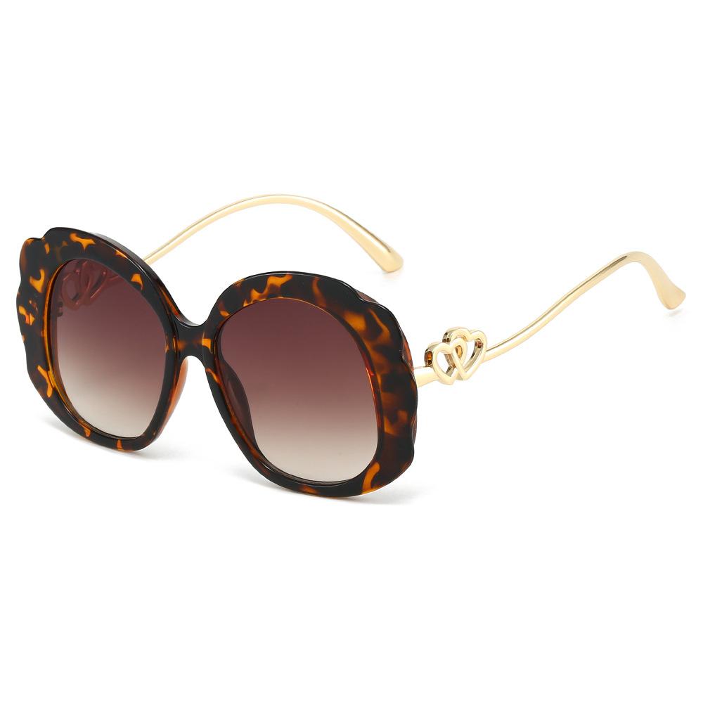 New Luxury Leopard Gradient Oval Women Sunglasses UV400 Double Heart Decoration Contrast Color Men Sun Glasses