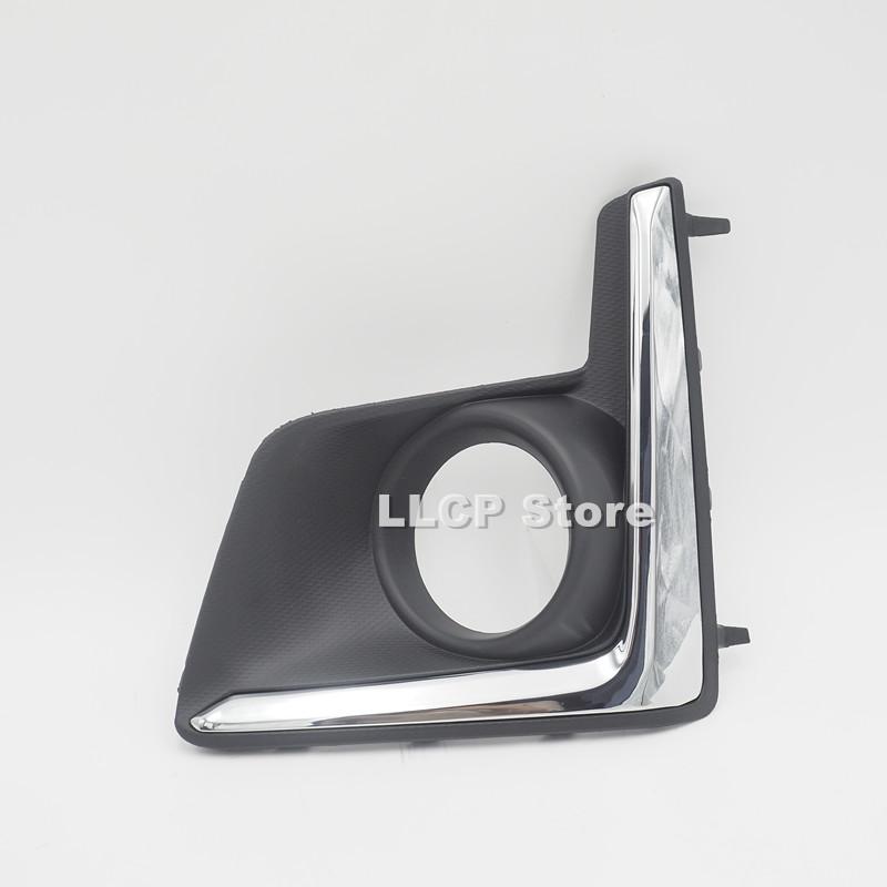 For Subaru XV Crosstrek 2016 2017 Car Front Fog Light Cap Hood Lid Bezel  Frame Cover Foglight Foglamp Chrome Trim 1pcs/1pair chrome-Left