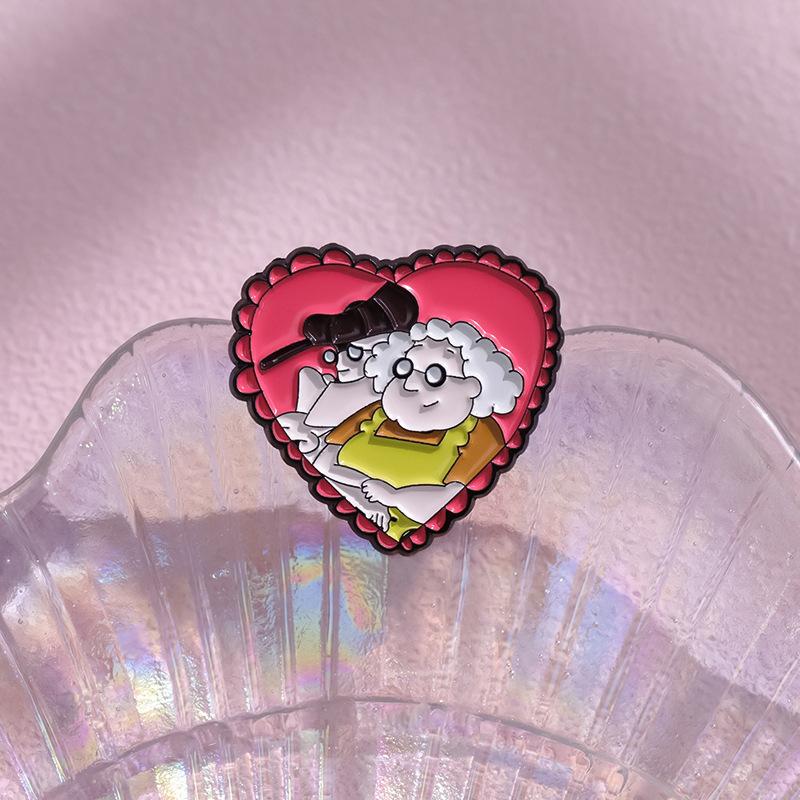 Red Heart Charming Shaped Metal Brooch Creative Cartoon Pin For Couples And Friends