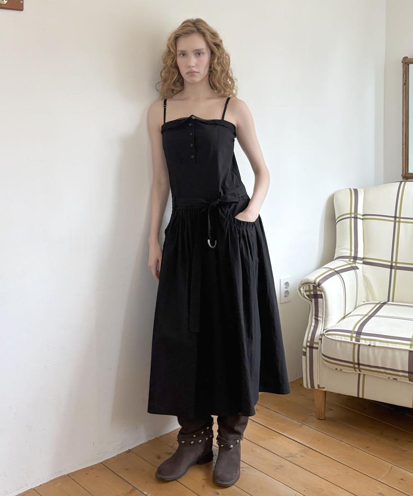 DELIDI Mist Shrring Dress (Black)