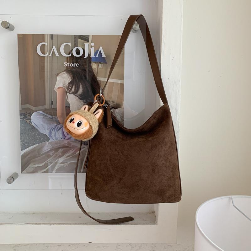 Herbst Retro Premium Feeling Achseltasche Damen 2025 neu matte Bucket Bag große Kapazität Schulter Pendlertasche Damen