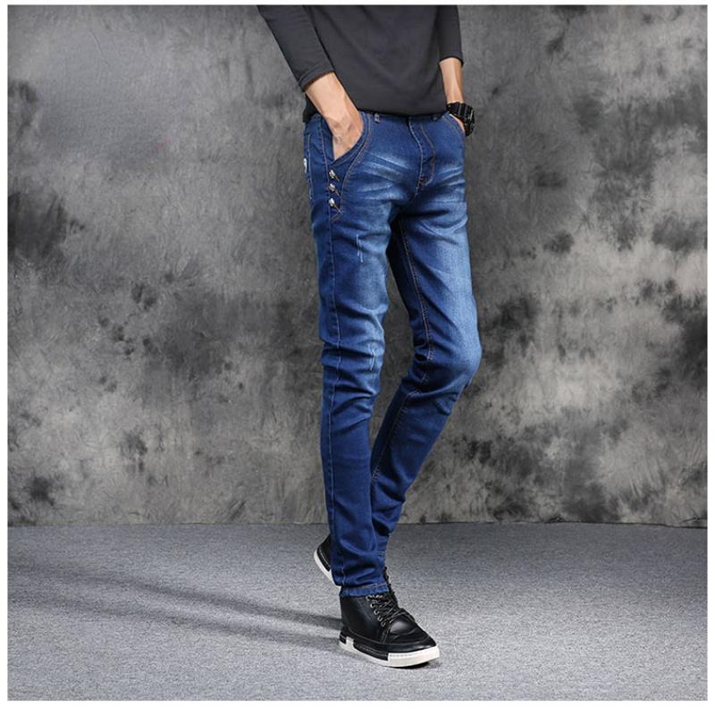 Dżinsy studenckie Męskie stopy Obcisłe młodzieżowe koreańskie spodnie rozciągliwe
