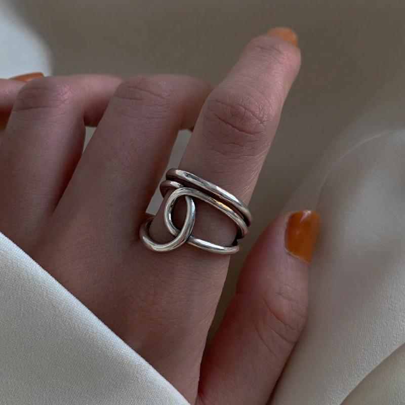 1pc Vintage Asymmetrical Multi-Layer Criss-Cross Knot Thumb Ring, Women Fashion Jewelry Suitable for Daily, Party, Gift, Casual, Beach, All Seasons