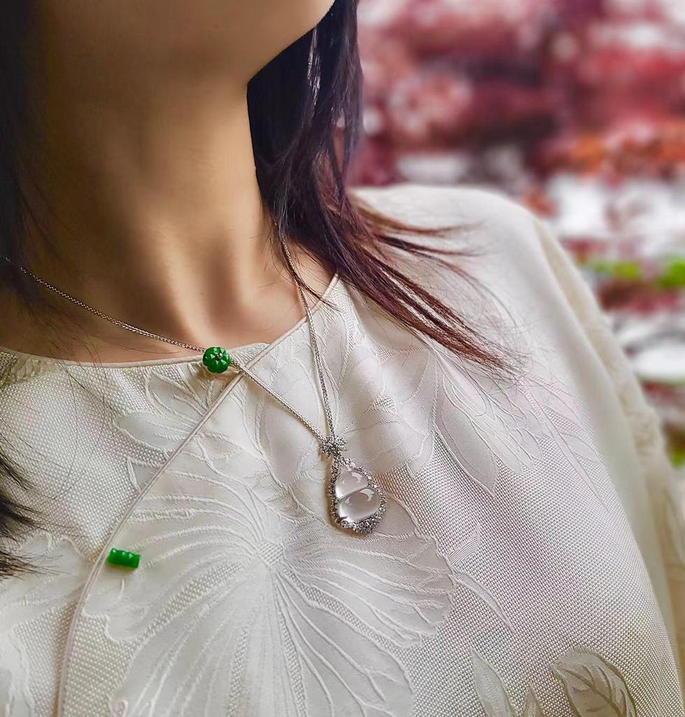 Pure Silver S925 Natural Mizzonite Jade Gourd Pendant Necklace - High Ice Variety for Women, with Chinese Style Fu Lu Charm
