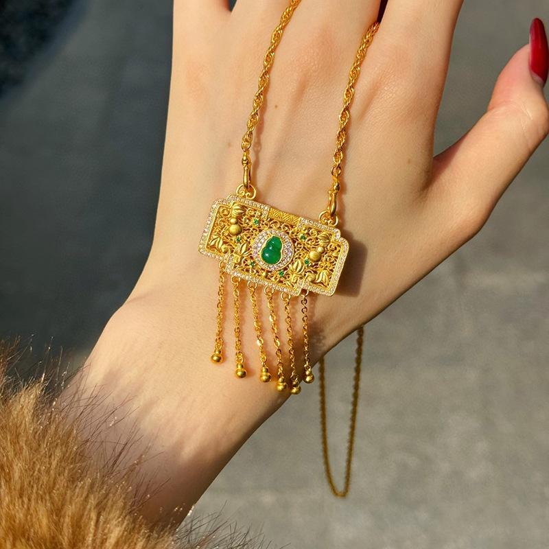 

Циркон Смола Тыква Подвеска Ожерелье Аксессуары Премиум Ключичная Цепочка Темперамент Ожерелье Женщины