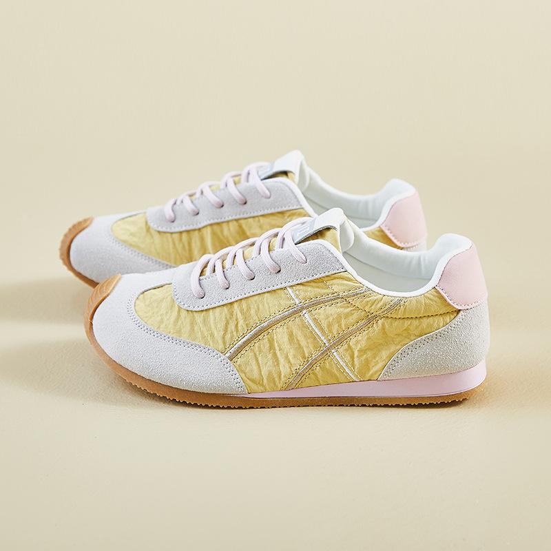 ins Korean version of the new lightweight retro German training white shoes female spring student flat casual shoes XFW1519