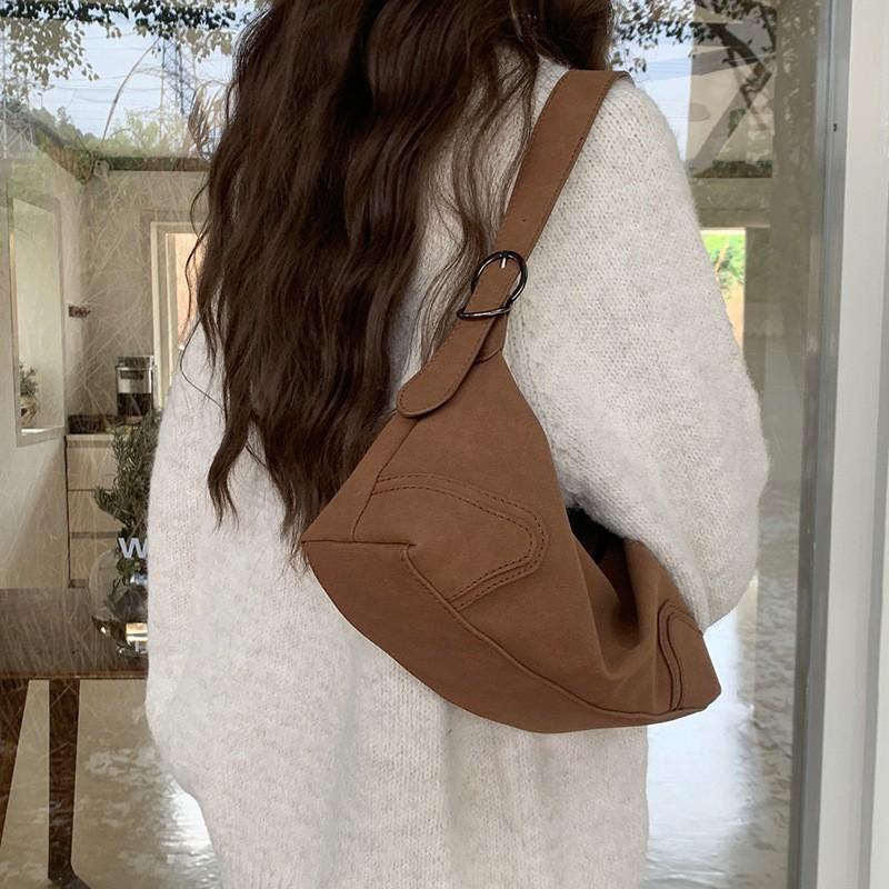 Niş Tasarım Retro Çok Yönlü Süet Koltuk Altı Çanta Sonbahar ve Kış Kore Tarzı Moda Mat Doku Tek Omuz Askılı Çapraz Askılı Kadın Çantası