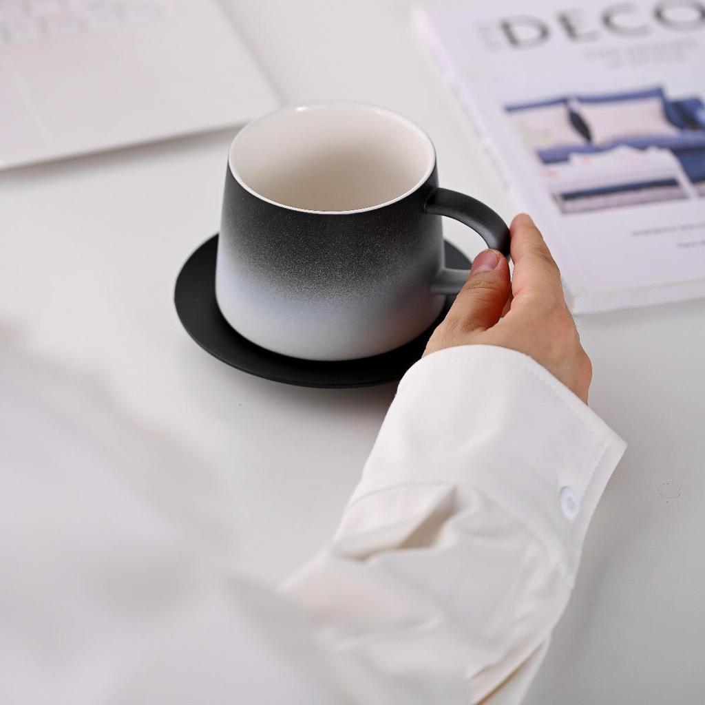 Exquisite High-End Ceramic Coffee Cup & Saucer Set for Home or Office - Light Luxury Mug for Afternoon Tea