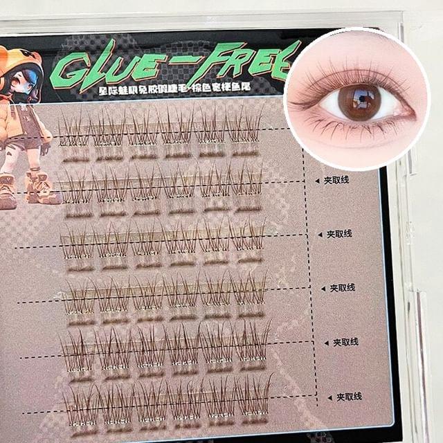 

LuxeFlutter - Glue-free Natural Brown Multipack False Eyelashes Cluster
