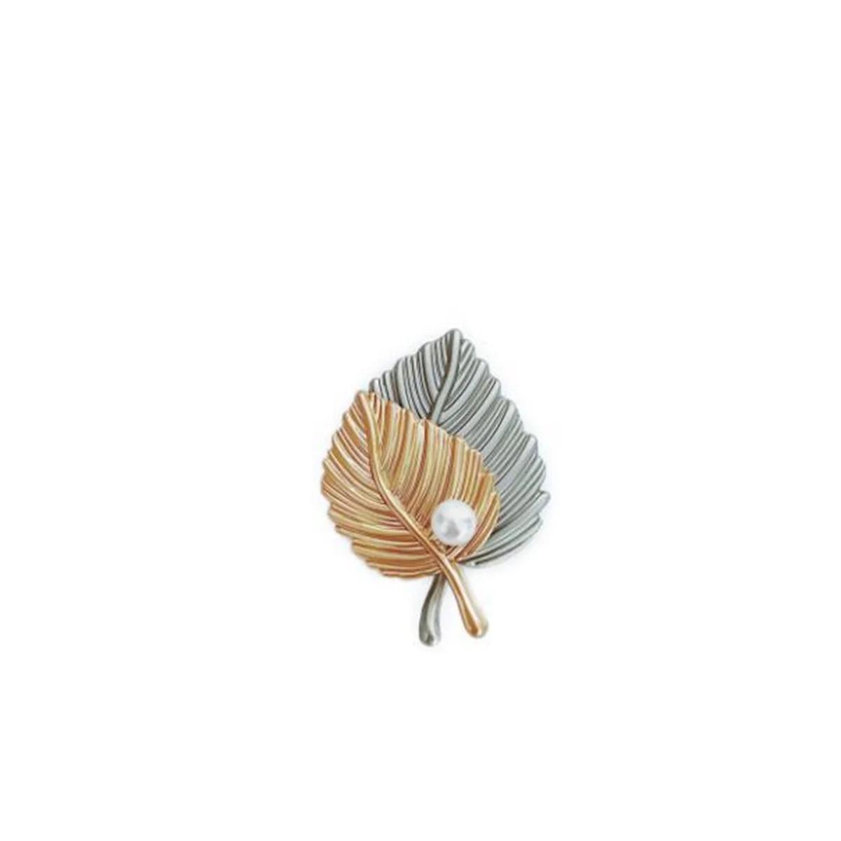 1Pc Maple Leaf Brooch Pin Korean Version Fashion Trend Personality Retro Jewelry Party Clothing Backpack Accessories Gifts 2026