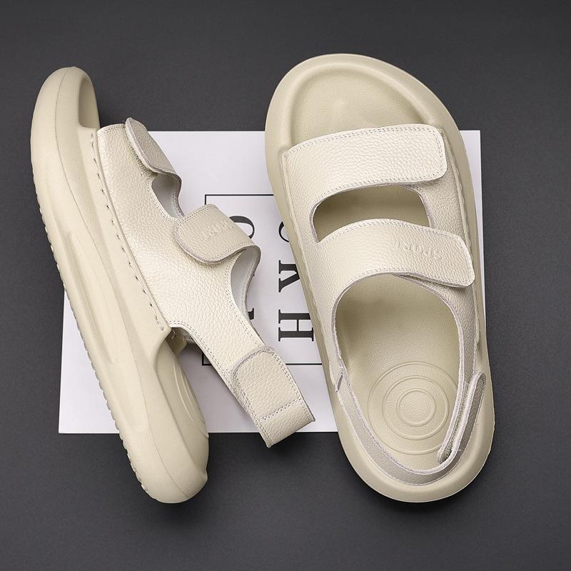 Sandals men's summer 2025 new trend outdoor beach shoes men's casual driving soft-soled sandals 2025
