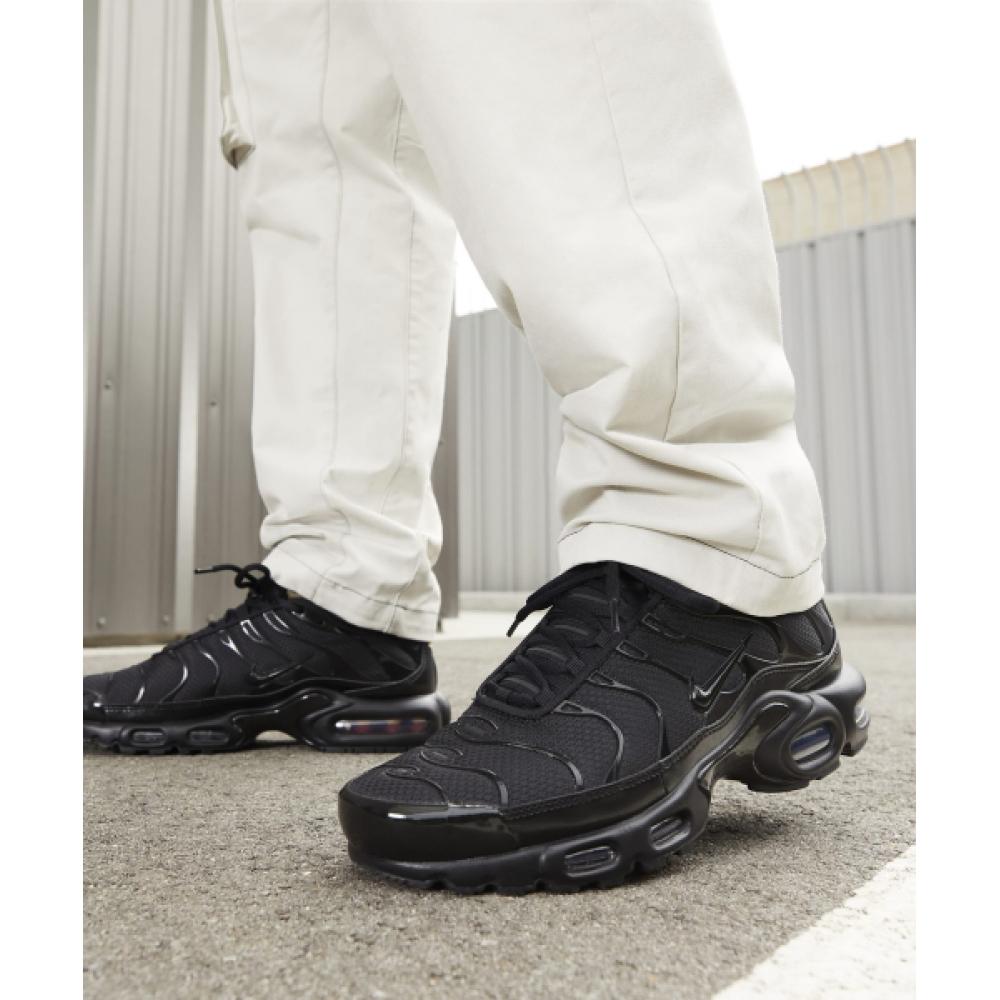 Nike Air Max Plus M   Black 604133 050