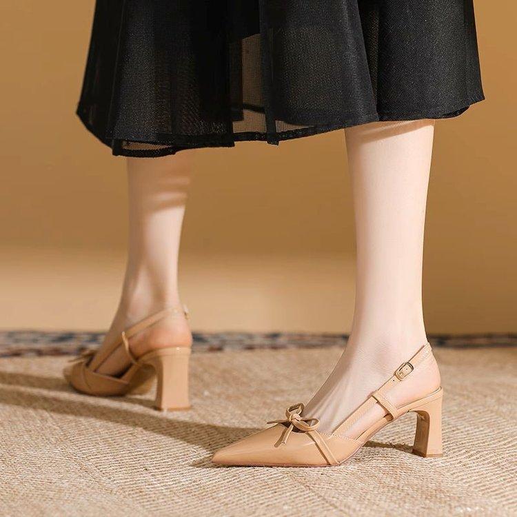 

Soft leather version~ French bow pointed head bag head sandals women s new one-pedal shallow thick heel empty high heels 35 абрикосовый