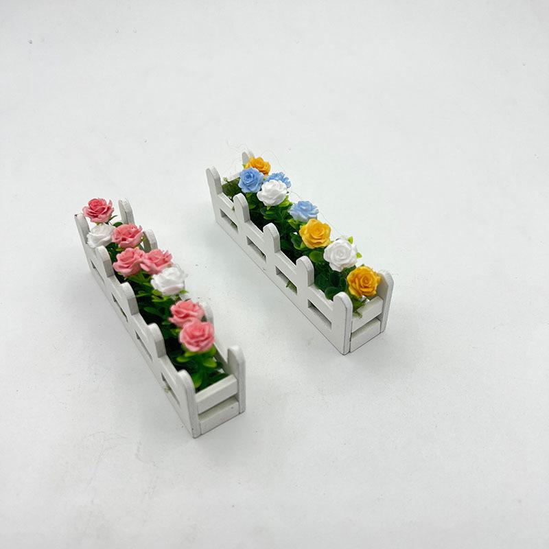 1Pcs Garden Lifelike Artificial Flower Miniature Potted Plants Decoration 1:12 Scale Dollhouse Simulated Rose Flowers Ornament