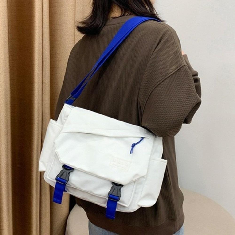 

Large Capacity Nylon Messenger Bag Korean Style Mailman Bag Durable Crossbody Bag Men
