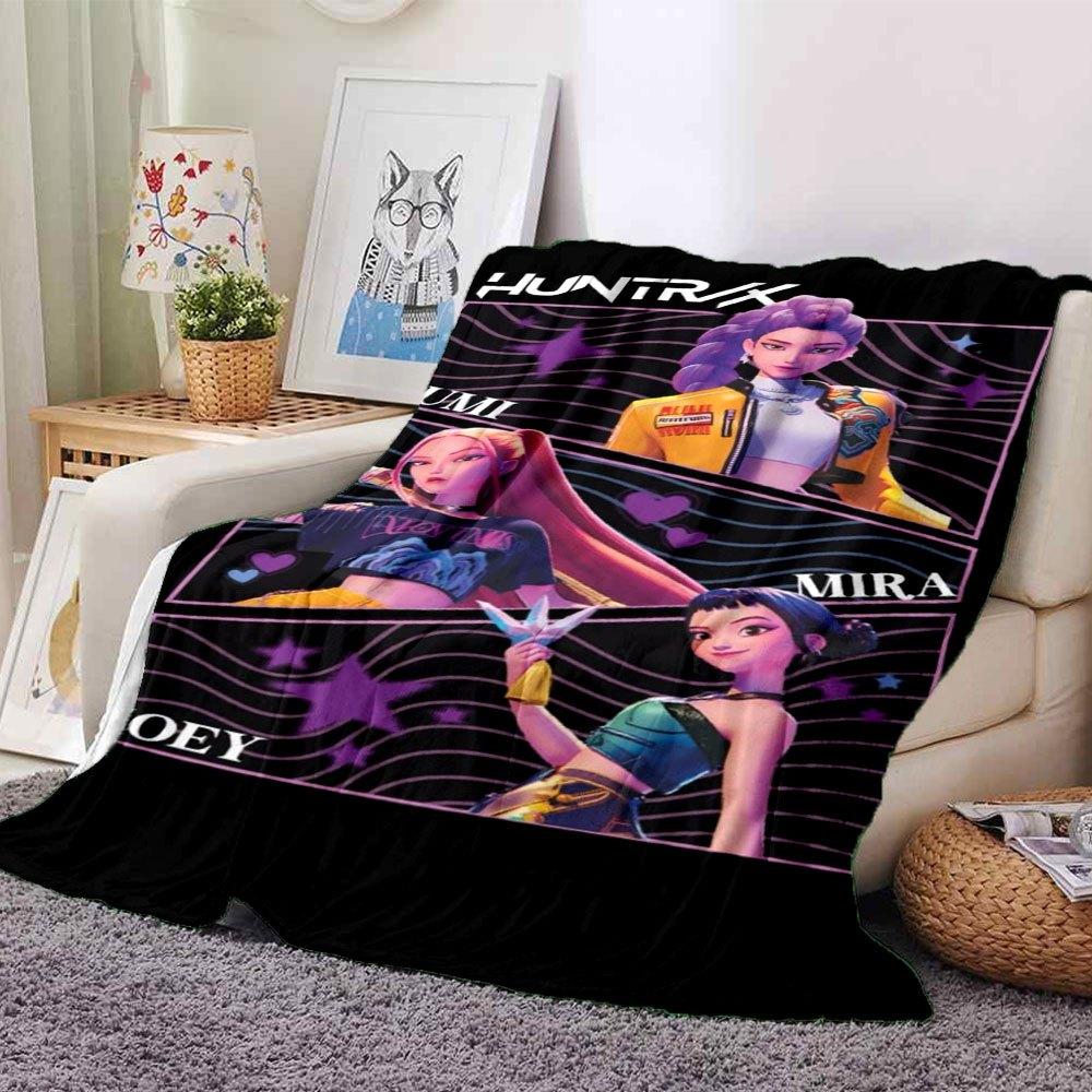 

1pc Hunter X Kopo group - Themed Flannel Blanket - Suitable for Bed, Home Decor, Graduation Gifts, Easter, Back to School, ChristmasA48 80cmx120cm(31inx47in)