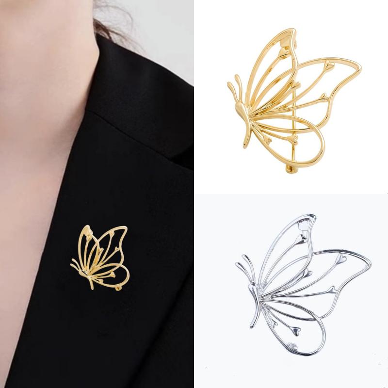 Cute Metal Butterfly Brooches For Women Elegant Hollow Out Smooth Butterfly Pin Fine Design Easy-Match Party Office Brooch Pins