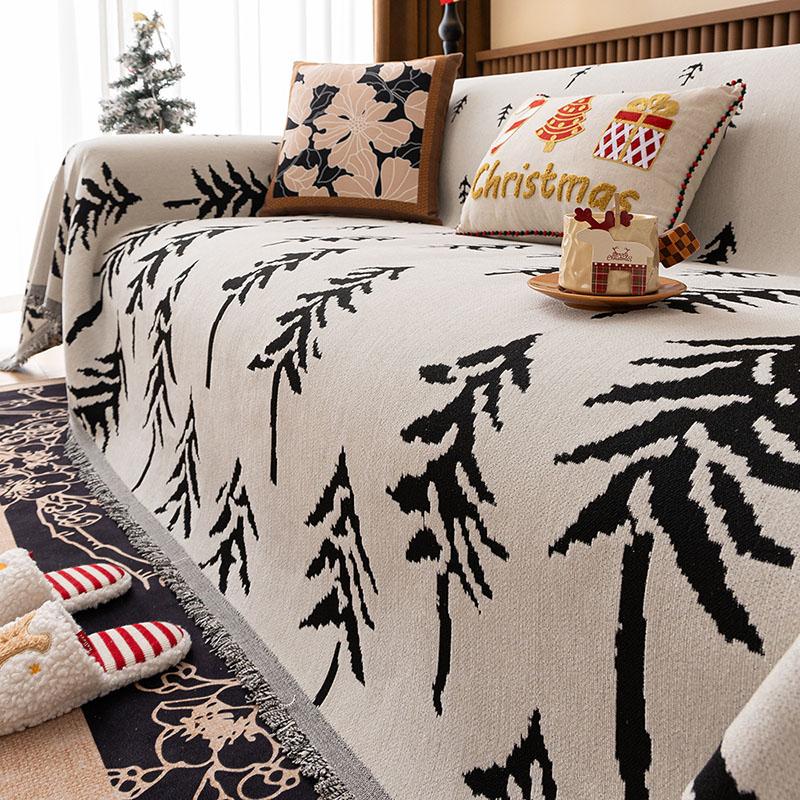 Luxury Pine Printed Chenille Sofa Towel All-Season Non-Slip Sofa Cover With Tassels Double Face Usable Wear-Resistant Home Decor