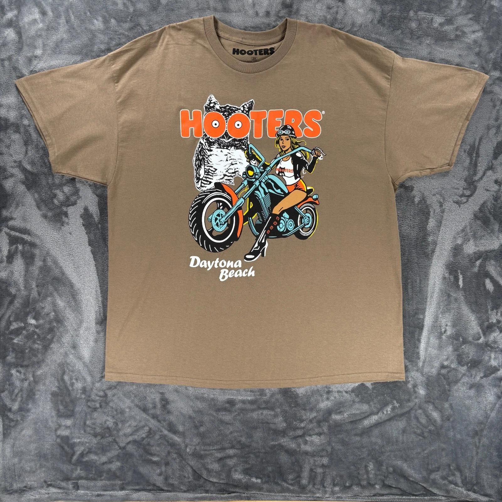 Hooters Daytona Beach T Shirt Men 2XL Tan Biker Graphic Owl Motorcycle USA NWOT M