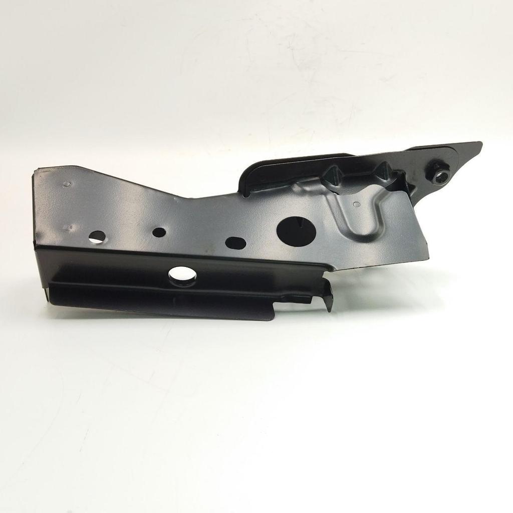 Front Main Beam Bracket Outer Plate for Sylphy 12B17 (RG51F0-3DBMA-DB)
