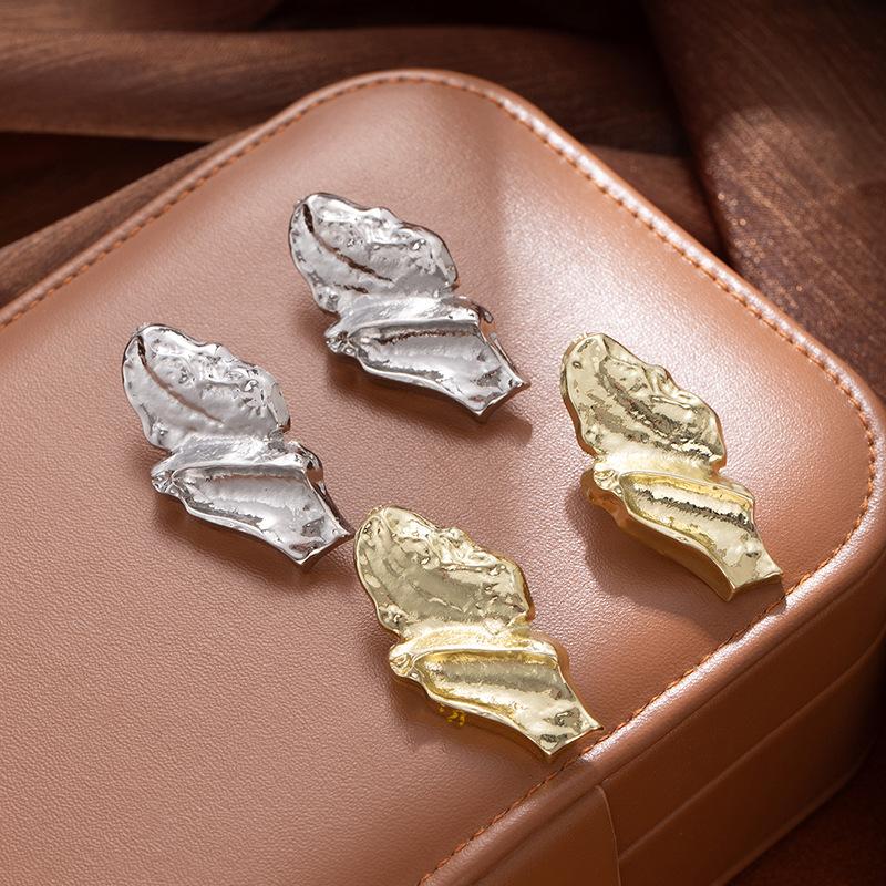 Metal Liquid Texture Earrings Fashion Personality Cold Style Earrings Women'S Retro High-End Earrings