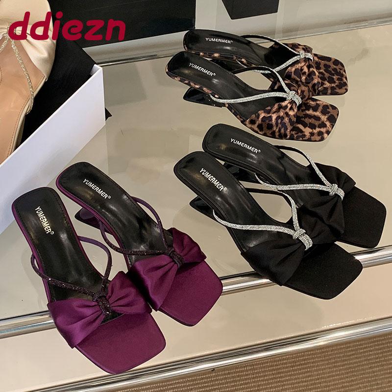 Fashion Fashion Wedges Ladies Heeled Slippers Shoes Female Slides Sandals Luxury Footwear Rhinestones Women Wedges Slippers Shoes New