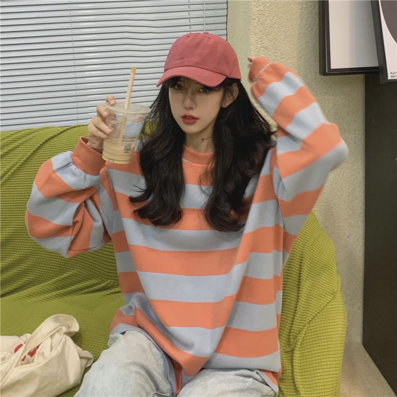 Women's Retro Striped Round Neck Sweatshirt - Casual, Loose, Thin Trend for Autumn and Winter