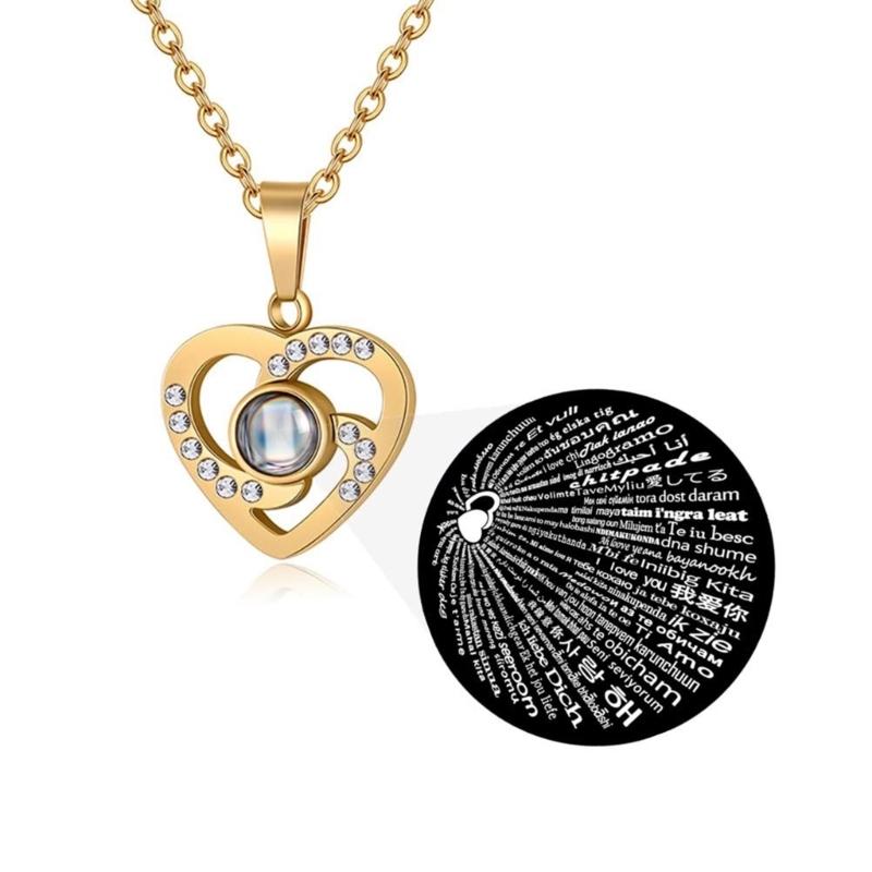 Unique Love Projection Necklace Hollow Heart Necklace Couples Jewelry Fashion Heart Neck Jewelry Suitable for Gifts