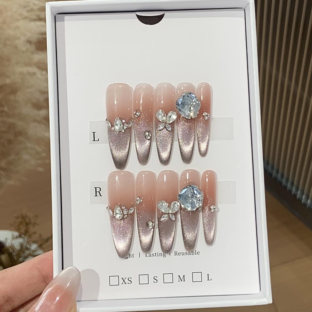 Håndlaget Is-gjennomsiktig Gradient Katteøye Liten Knust Diamant Blå Firkantet Diamant Røyk Avtakbar Bærbar Rustning