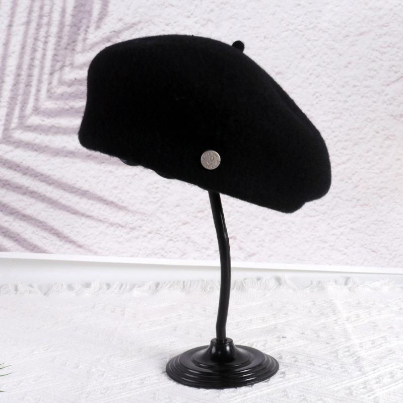 Autumn and winter beret small round label temperament wool hat female face small high quality elegant warm painter hat light luxury