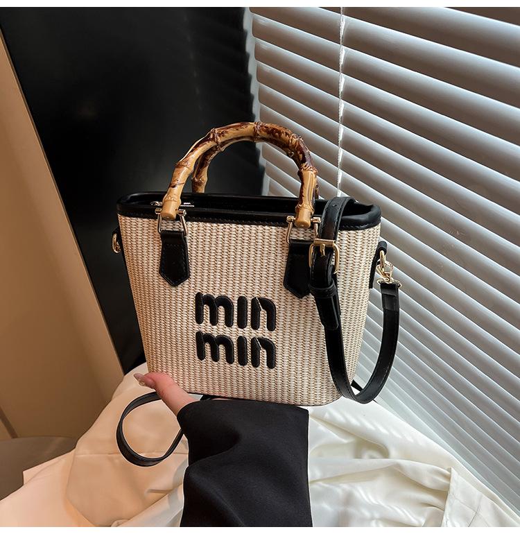 

2025 new trend fashion portable bucket bag women s beach vacation shoulder bag fashion versatile woven messenger bag