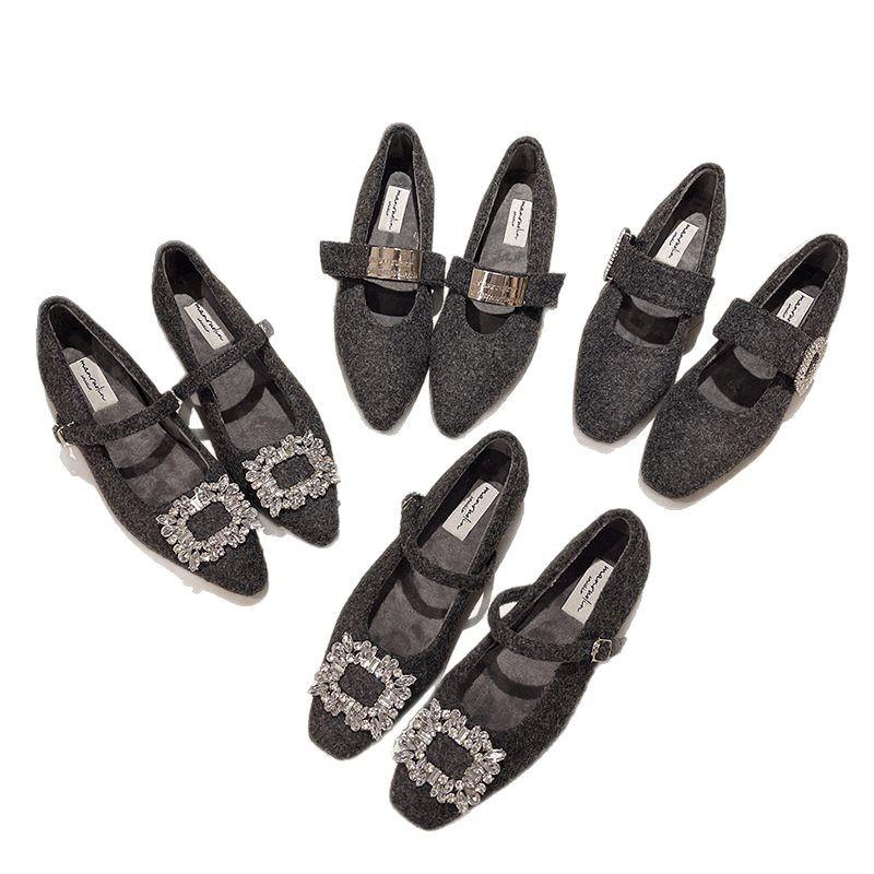Buckle small fragrant wind plush winter 2025 rhinestone thick heel new square head gentle temperament scoop Mary Jane shoes children