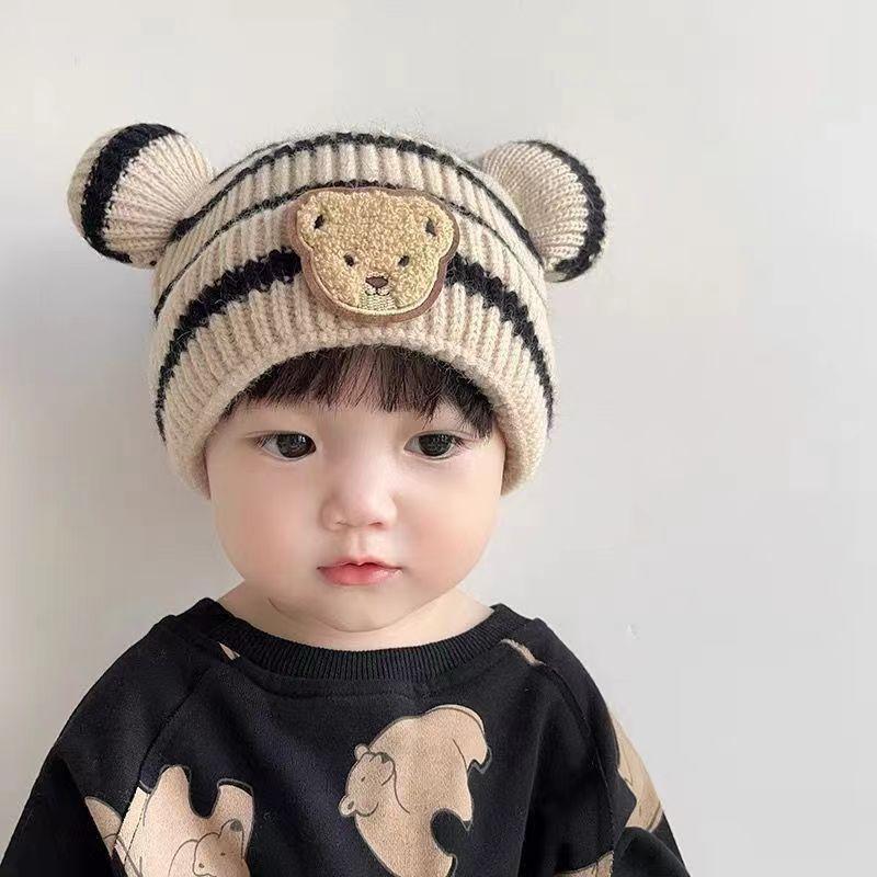 Autumn and Winter Children's Warm Hat, Cute Striped Bear Hat, Korean Style Baby Matching Double-ball Knitted Hat for Boys and Girls