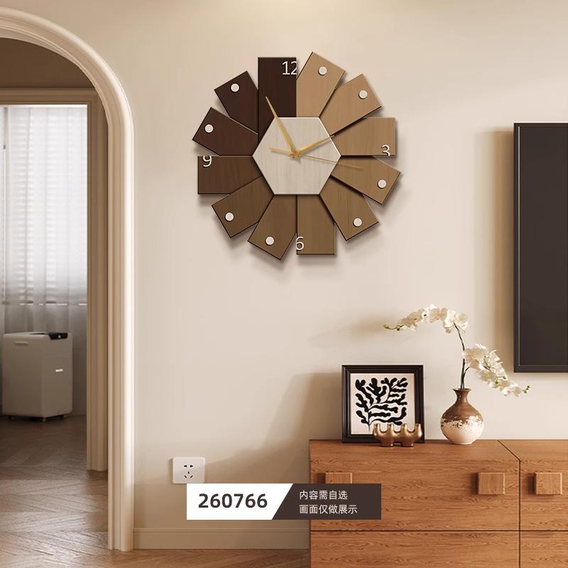 Living Room Creative Wall Clock Modern Light Luxury Clock New Style Clock Simple and Atmospheric Watch Wall Hanging Silent Home
