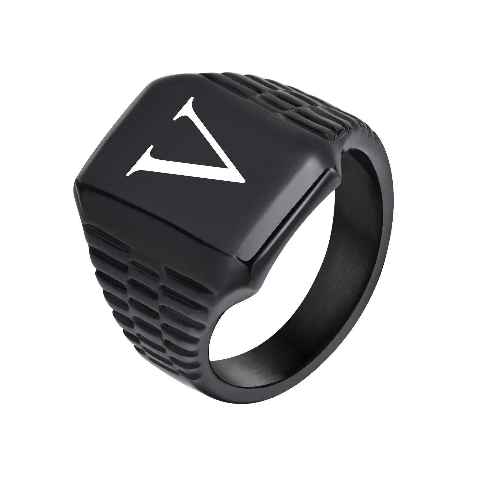 

Стильное мужское кольцо с печаткой, водонепроницаемое черное кольцо на палец из нержавеющей стали с индивидуальной буквой от AMS до Z 8