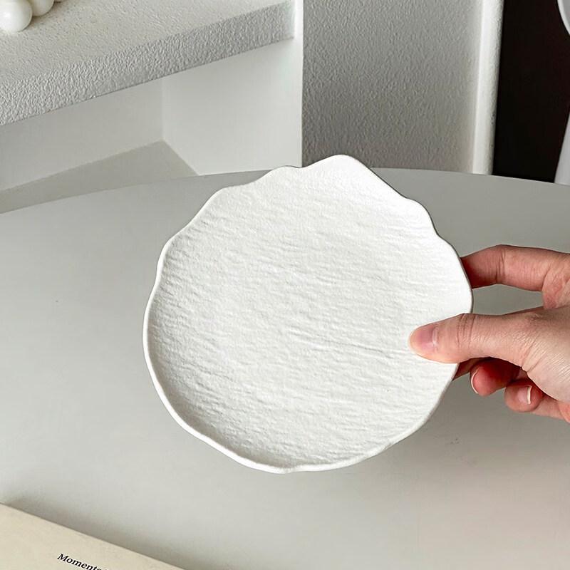 Nordic Irregular Black Rock Pattern Ceramic Plate