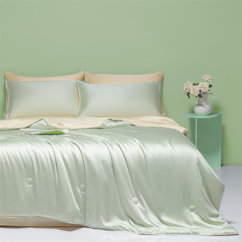 A-Class Dual Color Cool Ice Silk Summer Quilt, Washable Summer Single Double Bed Quilt Set for Student Dormitory