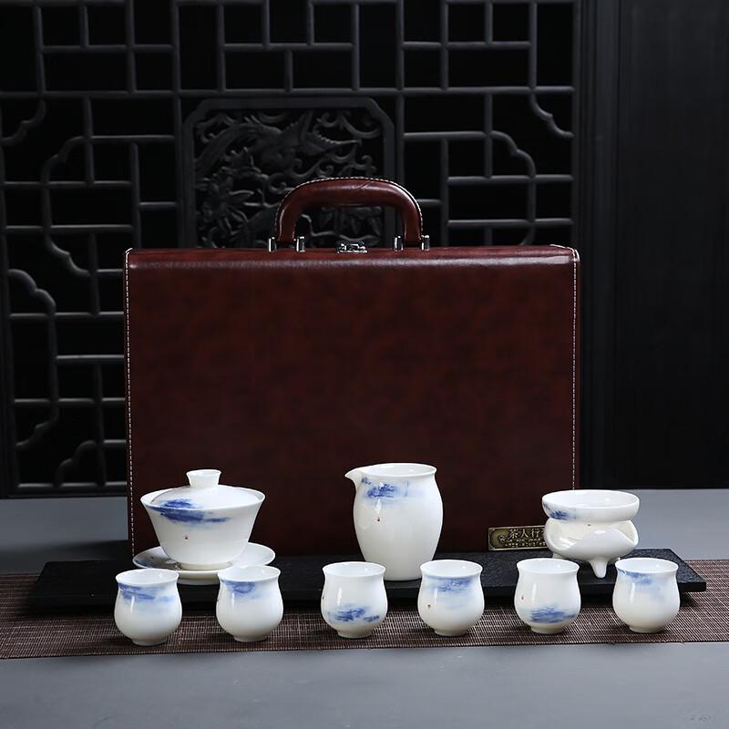 Cha Xun Artistic Landscape Jade Porcelain 11-Piece Tea Set