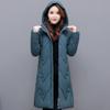 Velká velikost XL-6XL Dámské zimní vycpané kabáty středního věku s kapucí Ležérní Silné teplé zimní bundy Žena Elegantní dlouhé parky