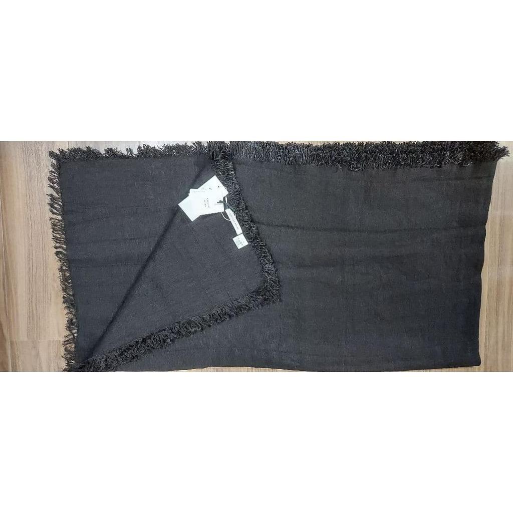 Used This season's new ASAUCE MELER Belgian linen stole in black