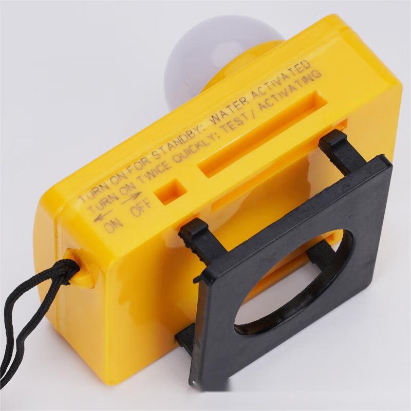 OLOMM Marine Life Jacket Seawater Battery Signal Light One Size