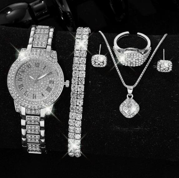 Ladies Fashion Bracelet Watch Diamond Inlaid Watch Cornucopia Roman Quartz Watch Women S Watch Bulk price