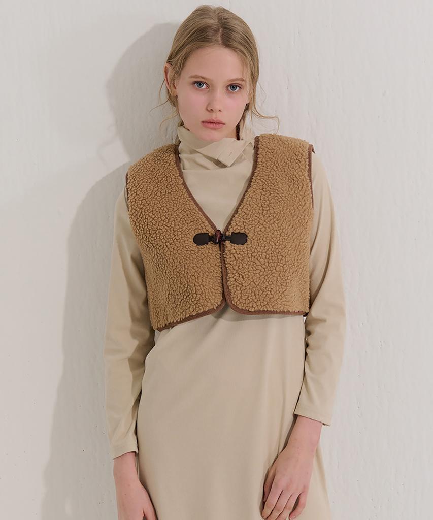 Camino Boucle Vest Beige