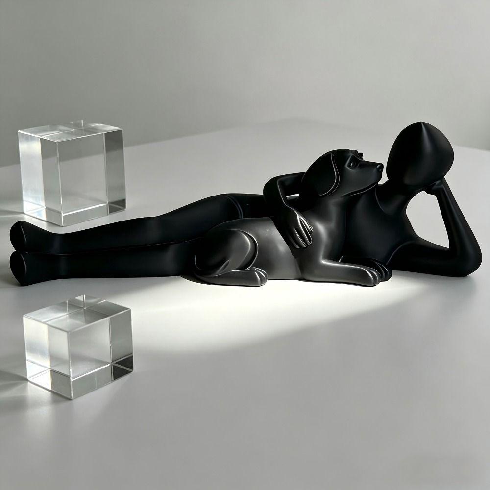 3D Printed Abstract Characters Lying on Dog Figure Romantic Plastic Characters Dog Figures Warm Pet Interactive Scene Ornaments