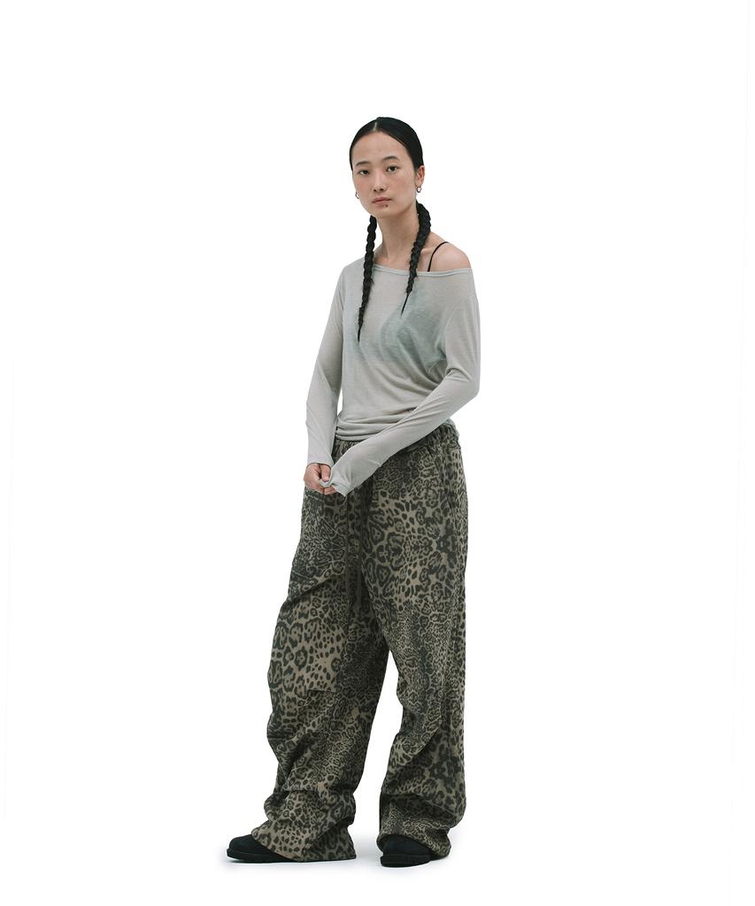 Depeugameoncheu Leopard Sweat Pants [Brown]