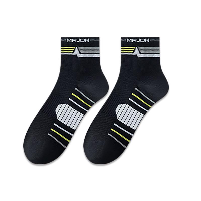Men's Breathable Odor-Resistant Mid-Calf Cotton Socks - Versatile Casual Sports Wear for Spring and Summer