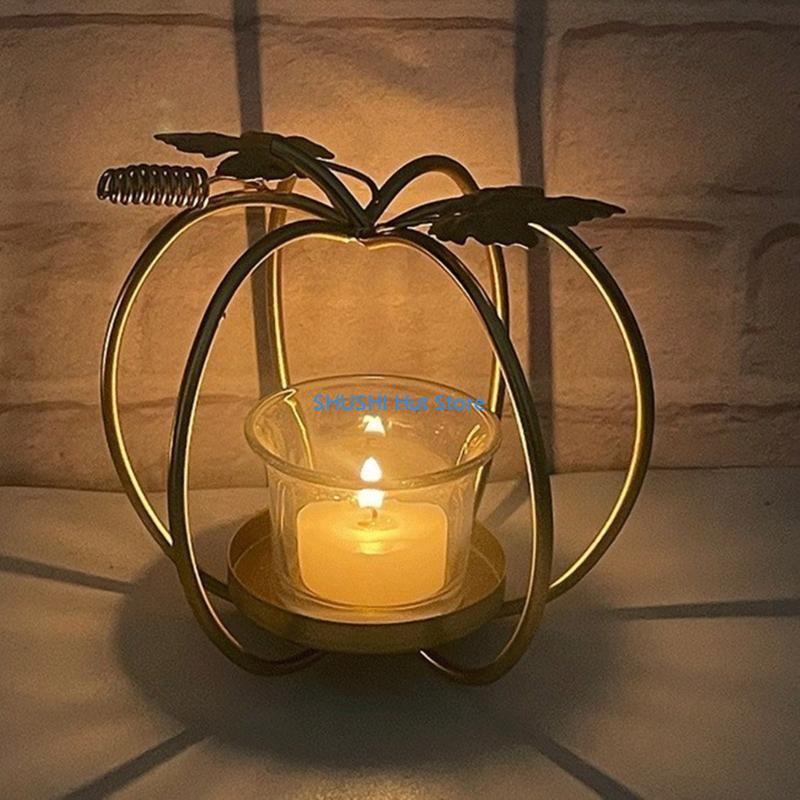 Hollow Out Pumpkin Figurine Tealight Holder Metal Candlestick Table Centerpieces Decors for Halloween Parties D57B